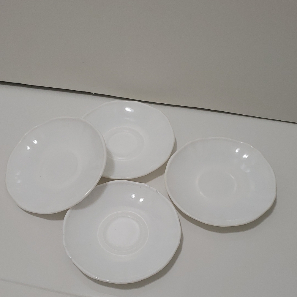 Vintage Milk Glass Saucers Arcopal France Set Of 4